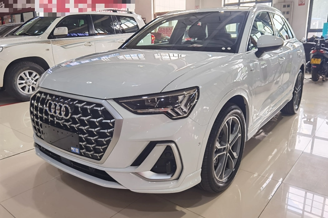Audi Q3 2024 model 40 TFSI fashion dynamic type
