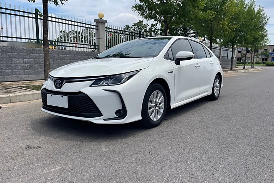 Toyota Corolla 2023 1.8L Smart Hybrid Dual Engine Pioneer Edition