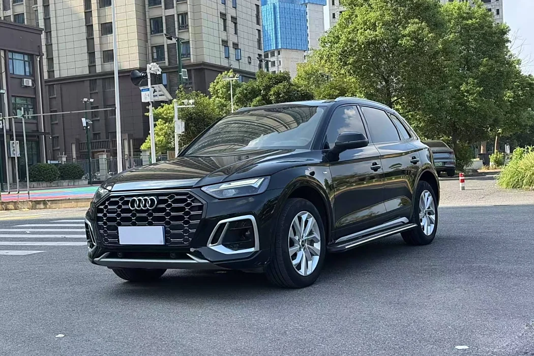Audi Q5L 2021 40 TFSI Luxury Dynamic