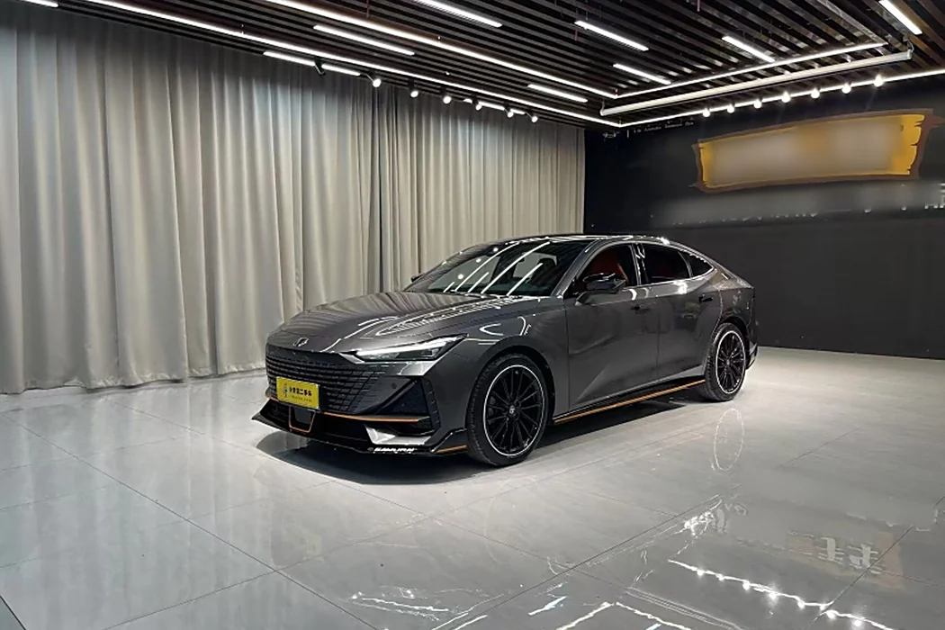 Changan UNI-V 2023 1.5T Sport Edition