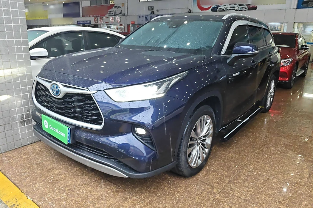 Toyota Highlander 2023 2.5L Smart hybrid dual-engine four-wheel drive Premium Edition 7-seater