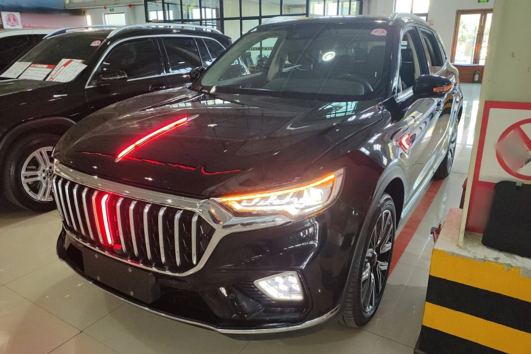 Hongqi HS5 2022 facelift 2.0T Zhilian Qixiang four-wheel drive version