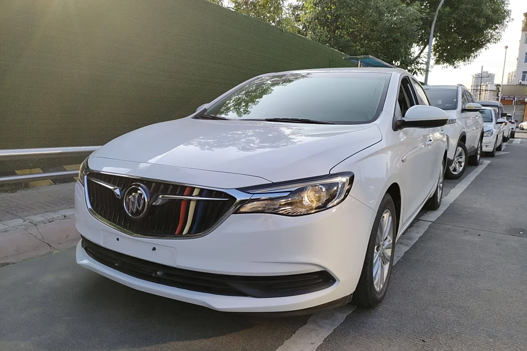 Buick Yinglang 2018 15T manual Elite National V