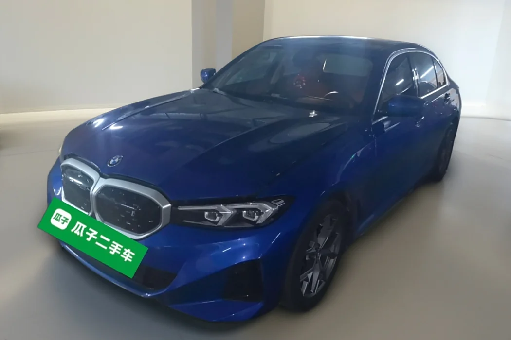 BMW i3 2022 eDrive 35 L