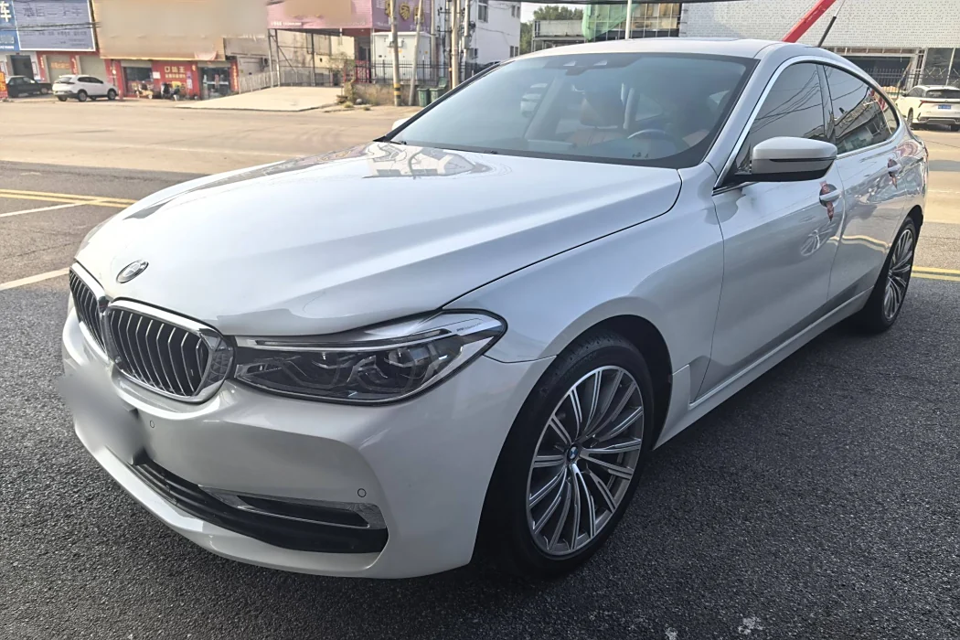 BMW 6 Series GT 2018 630i Luxury Design Package