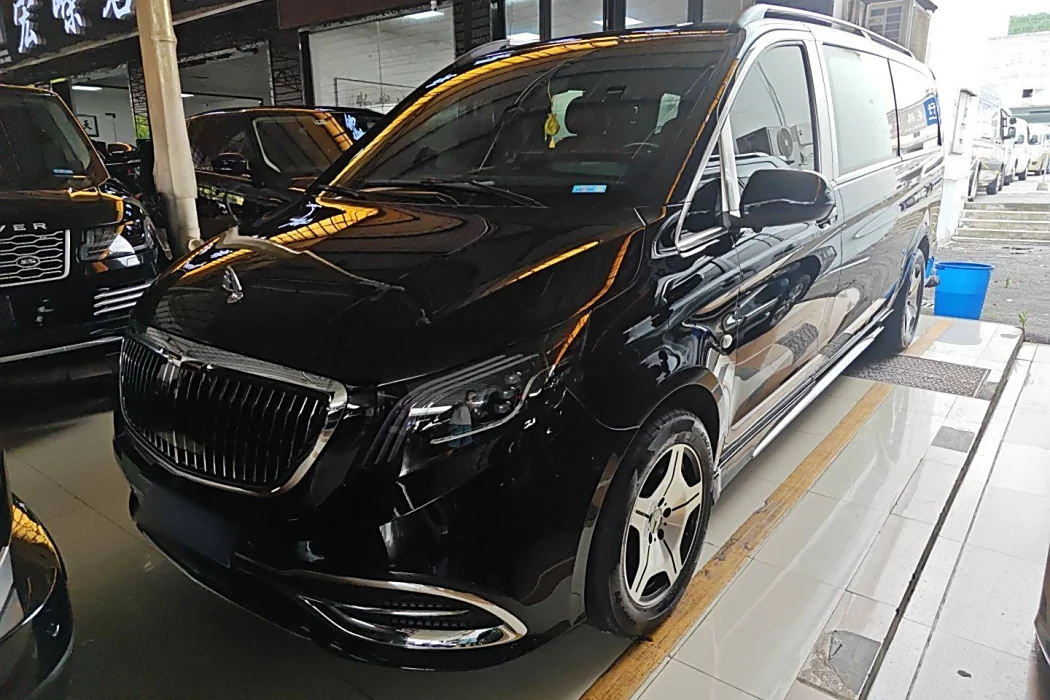 Mercedes-Benz Vito 2023 2.0T Elite Edition 7-seater
