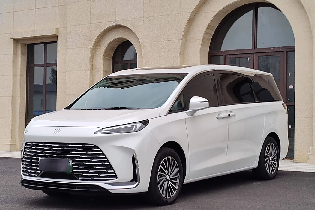 Buick GL8 New Energy 2025 Lushang Premium Edition 7-seater