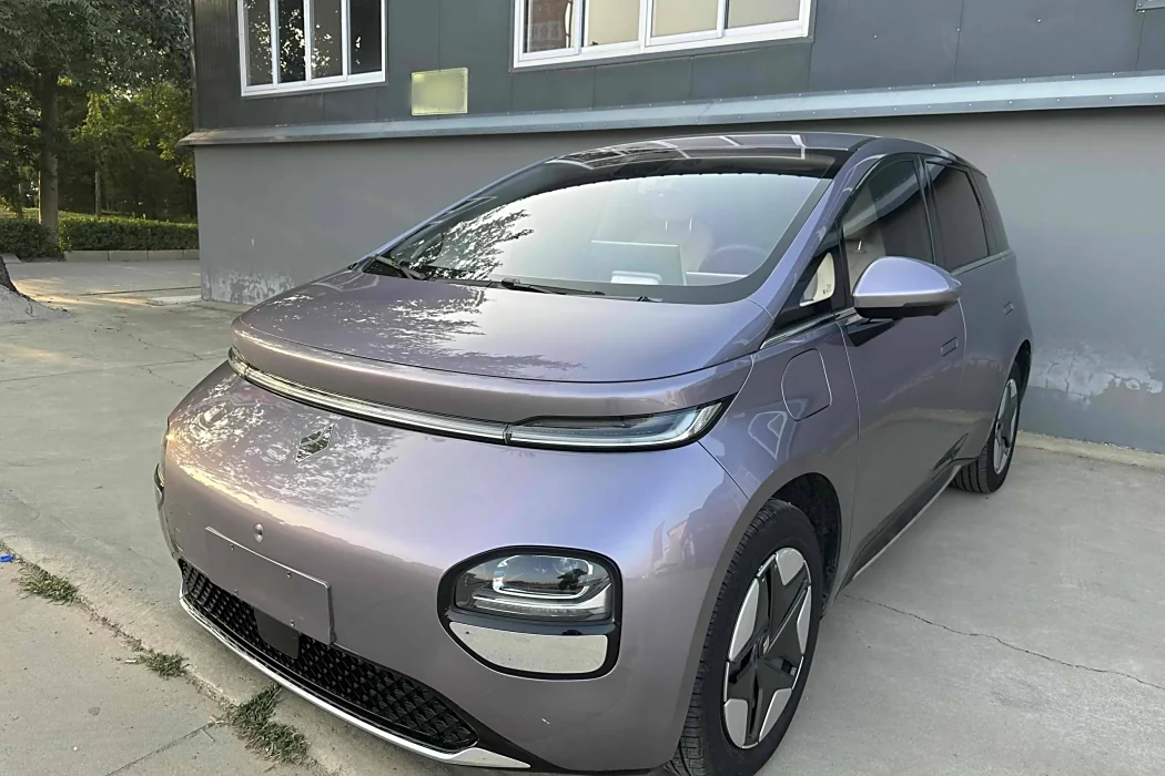Baojun Yunduo 2023 360 Pro