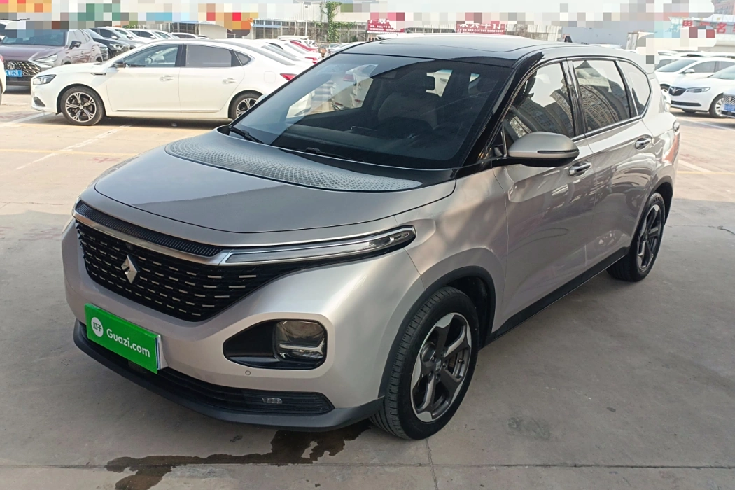 Baojun RM-5 2019 1.5T CVT 24-hour online premium 7-seater