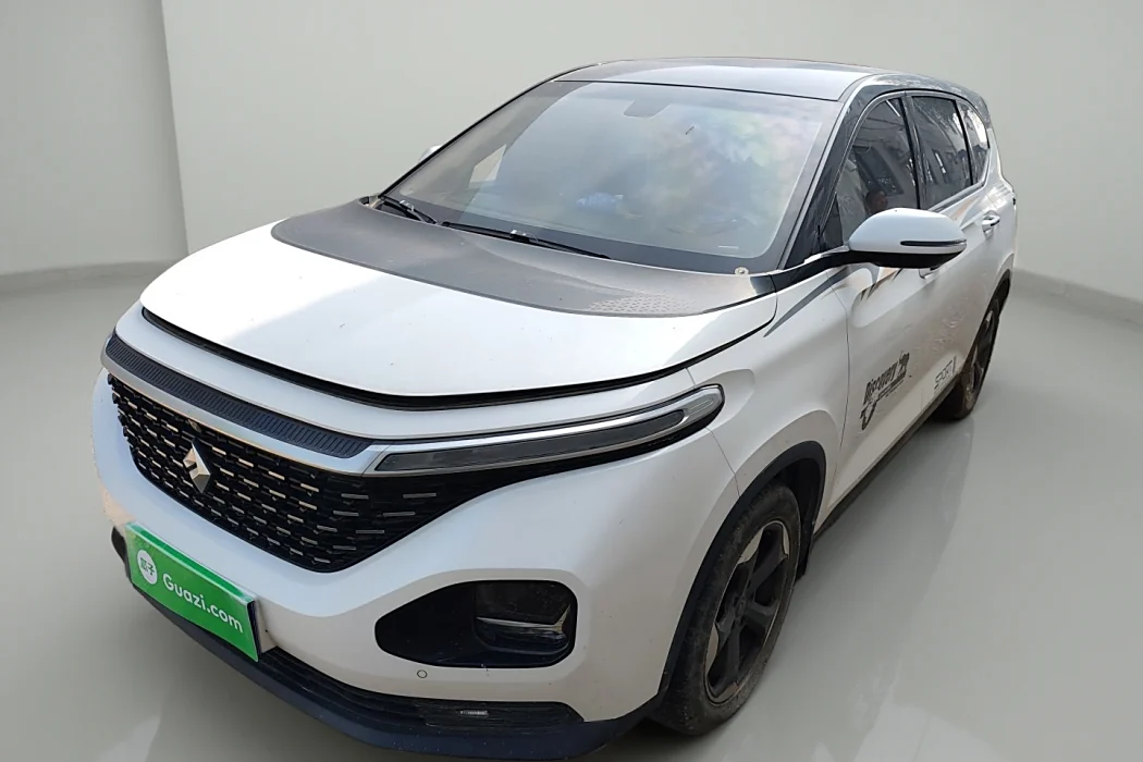 Baojun RM-5 2019 1.5T CVT 24-hour online luxury 6-seater