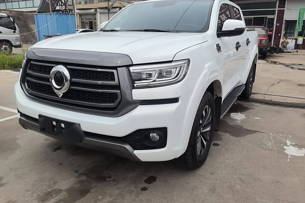 Great Wall Cannon 2023 2.0T passenger version automatic diesel four-wheel drive comfortable GW4D20M
