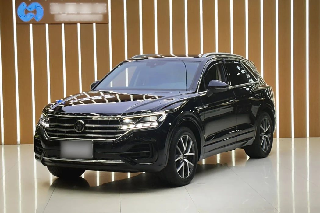 Volkswagen Touareg 2020 model 3.0 TSI Ruixiang Edition Country VI