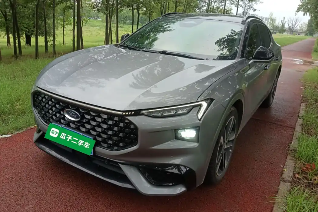Ford EVOS 2022 facelift EcoBoost 245 ST-Line