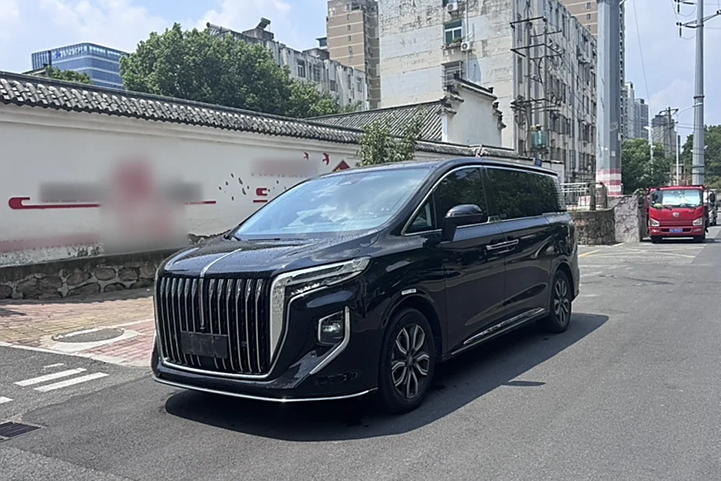 Hongqi HQ9 2023 Model 2.0T Zhilian Flag Enjoy Edition