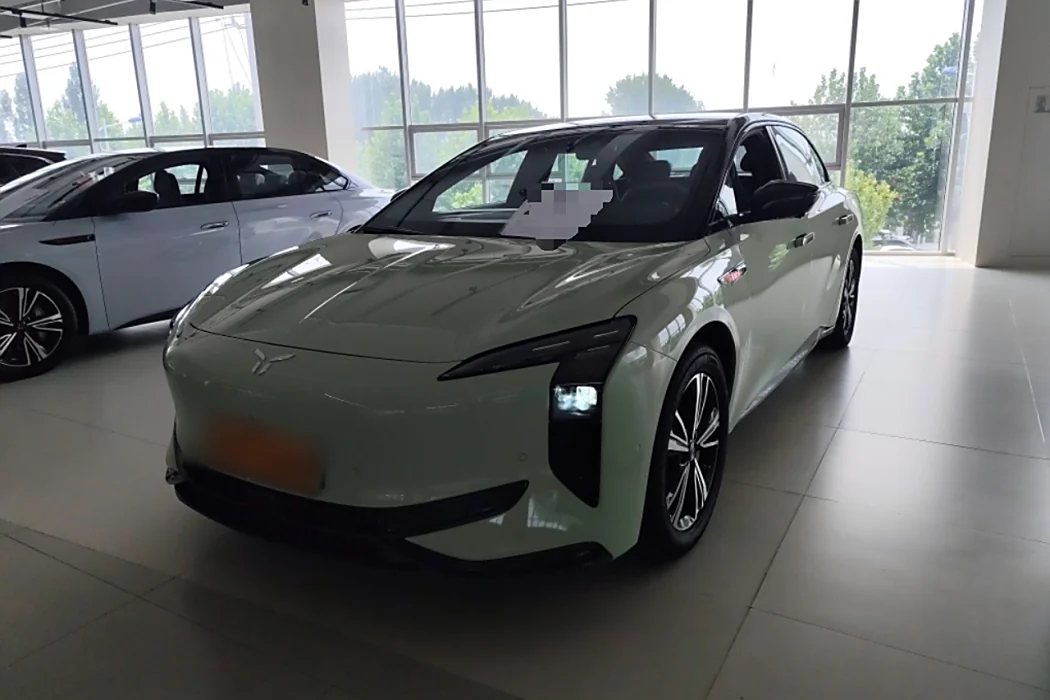 Hongqi EH7 2024 model 690 Pro