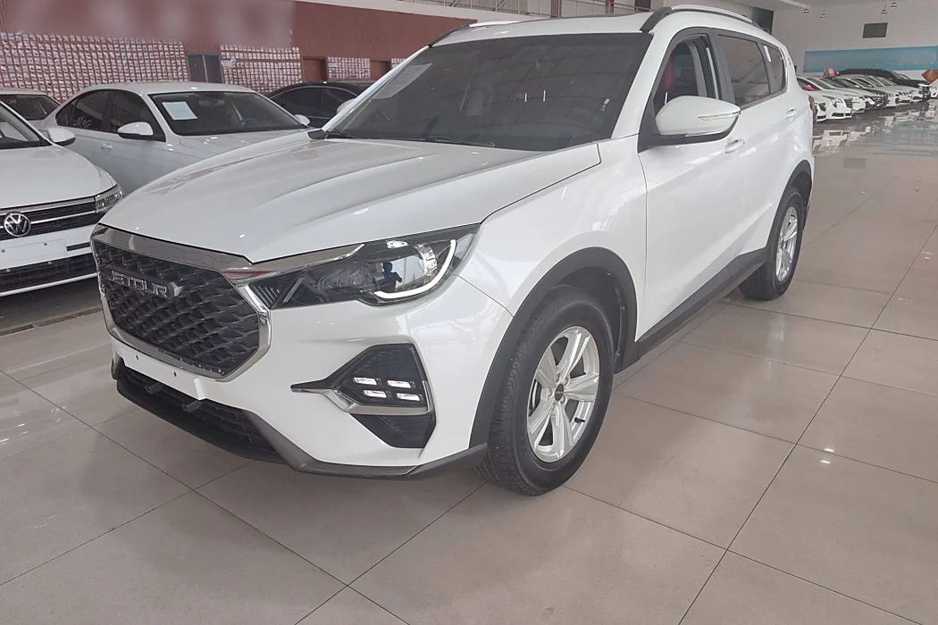 Jietu X70S 2022 1.5T manual modified version 5 seats