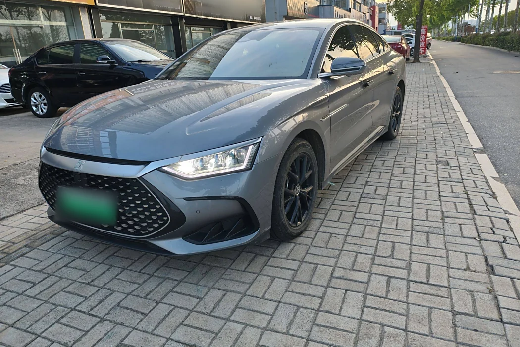 BYD Han 2023 DM-i Champion Edition 121KM Elite Type