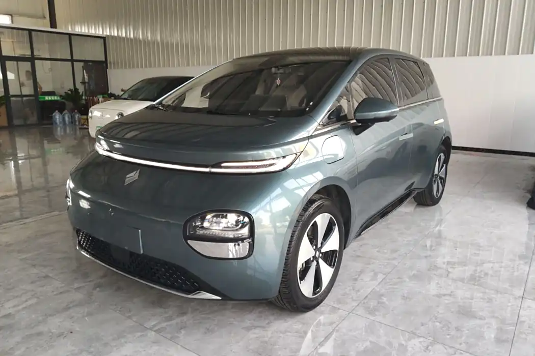 Baojun Yunduo 2023 Model 460 Max