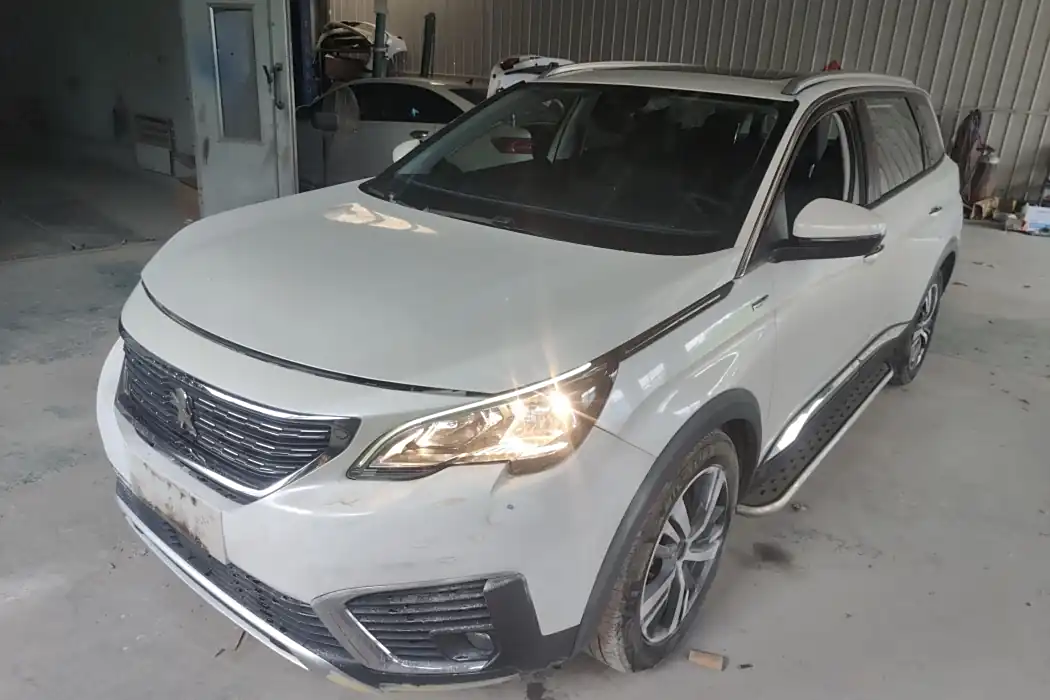 Peugeot 5008 2017 380THP 5-Seat Elite