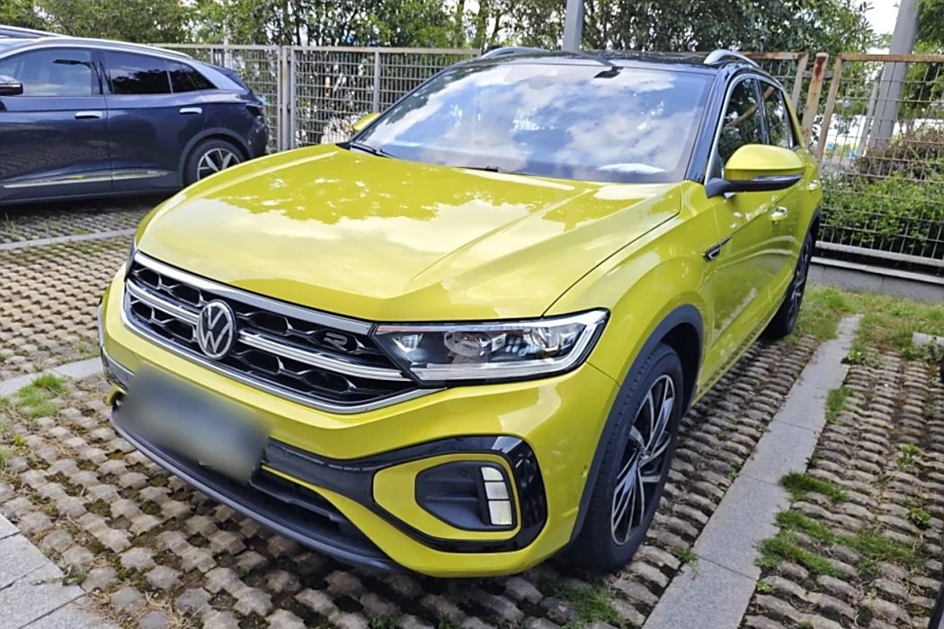 Volkswagen T-ROC Exploring Song 2023 300TSI DSG two-wheel drive Starlight Version