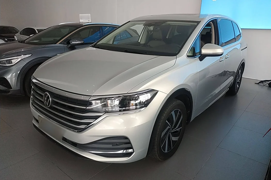 Volkswagen Weiran 2024 330TSI Deluxe Edition