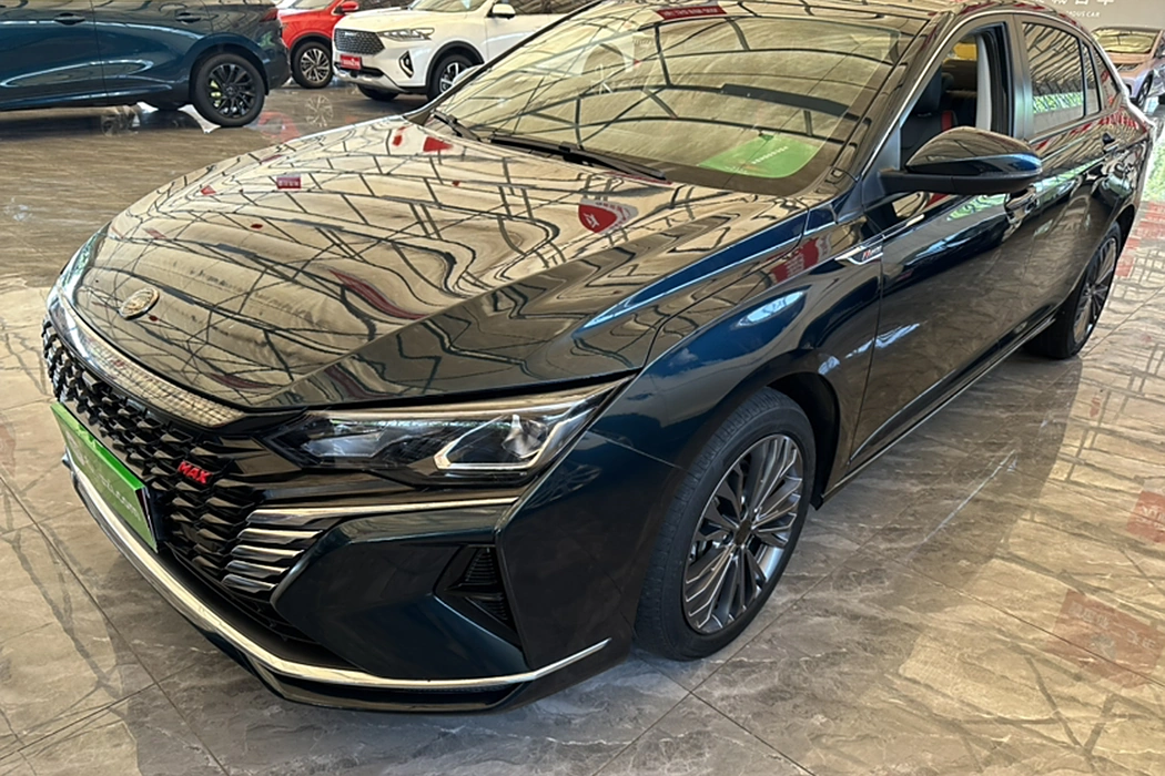Dongfeng Fengshen Yixuan MAX 2021 1.5T super-capable upgraded version