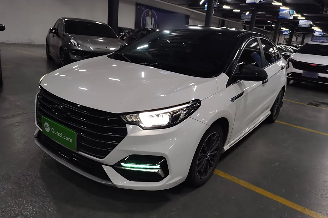 Chery AREZE 5 PLUS 2021 Xiao Ze 1.5T CVT Enjoy PLUS