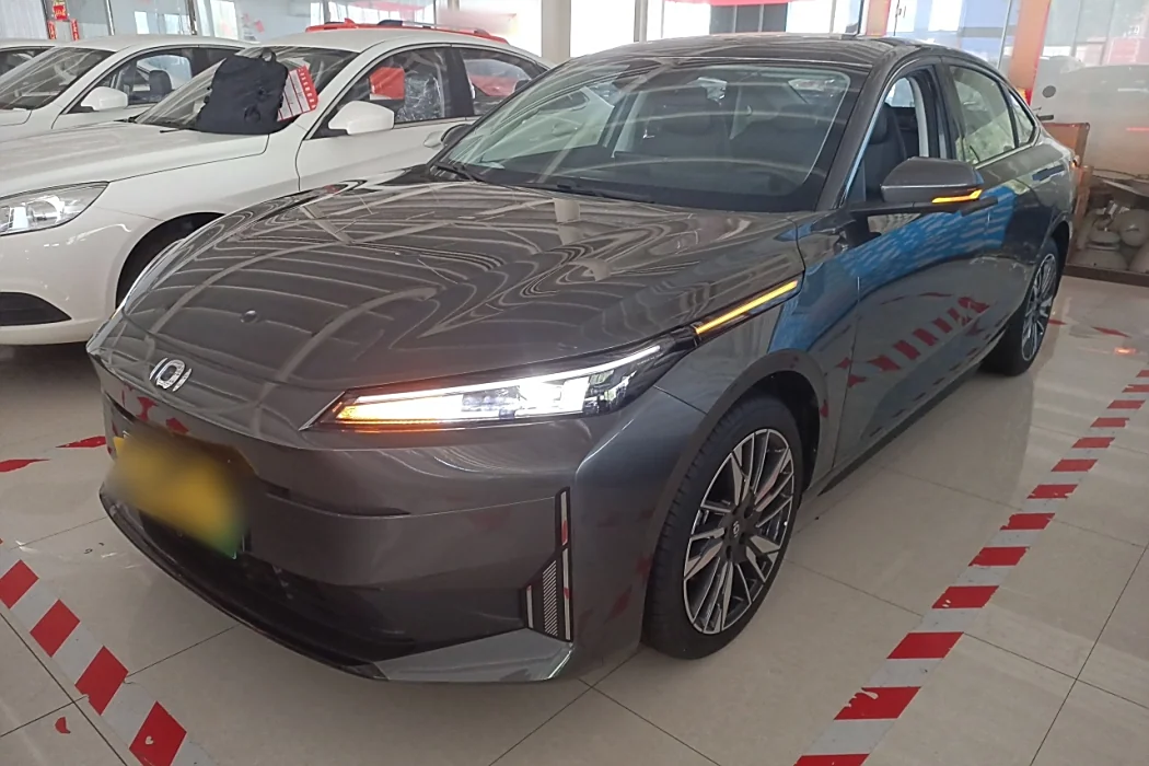 Changan Qiyuan A05 2024 145 Max