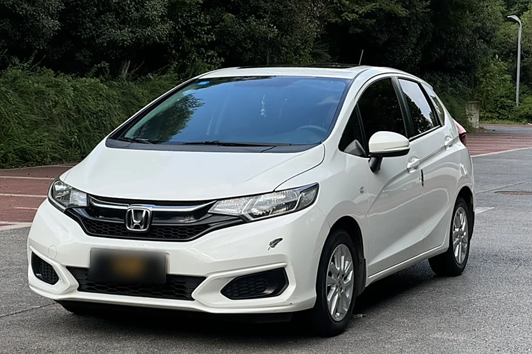 Honda Fit 2018 1.5L CVT Comfortable Sunroof Version