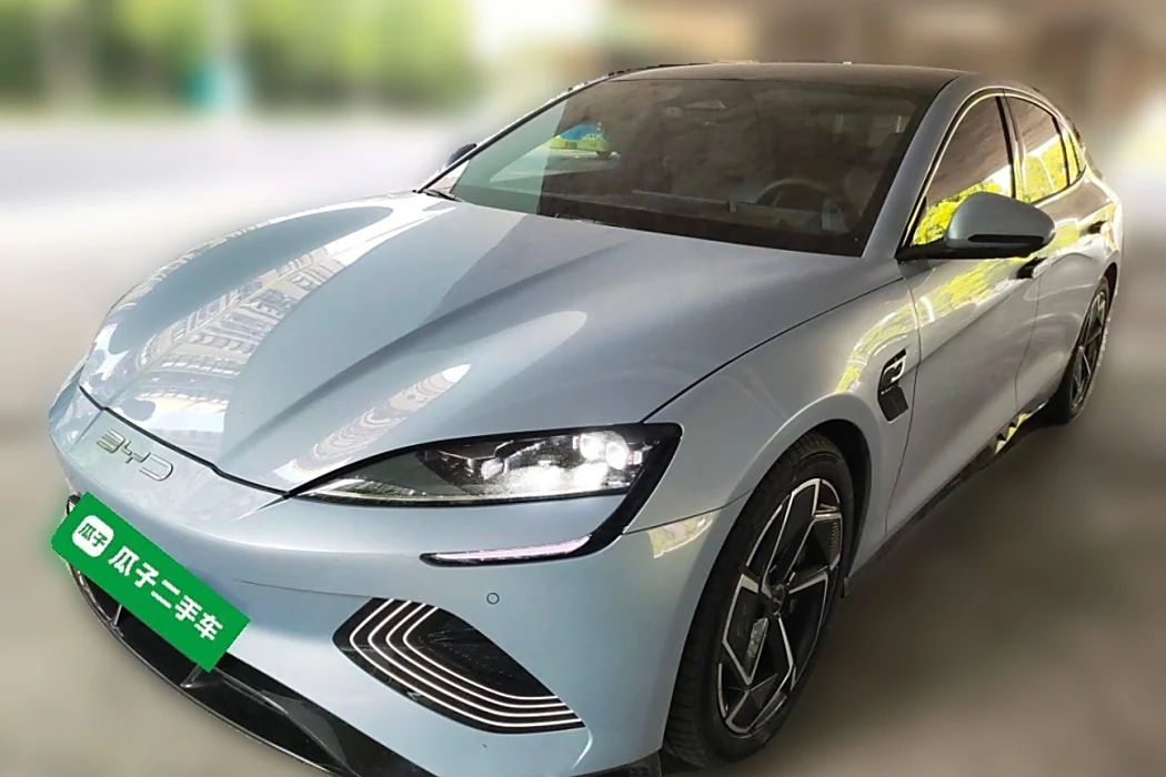 BYD Seal 2022 700km long battery life rear Drive Version