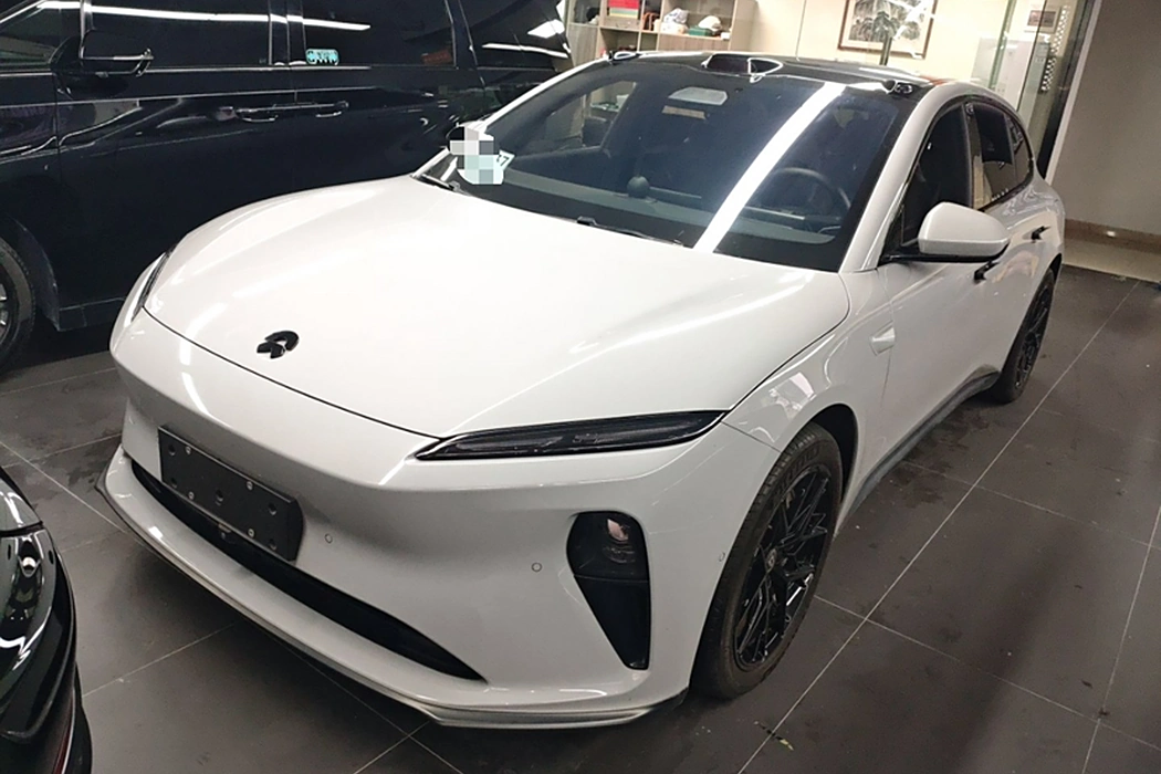 Nio ET5T 2024 model 75kWh Touring