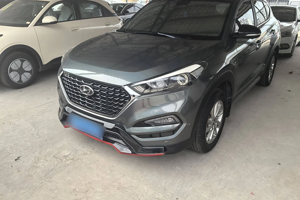 Hyundai Tucson 2018 1.6T dual clutch two-wheel drive 15th Anniversary Special Edition