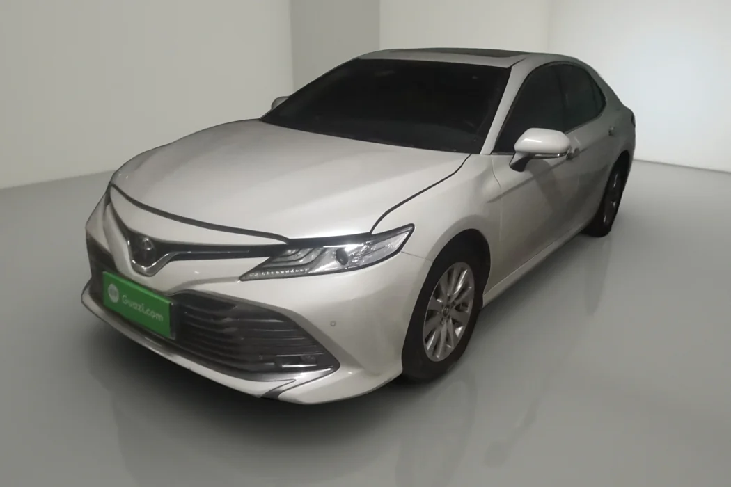 Toyota Camry 2019 Facelift 2.0G Deluxe Edition