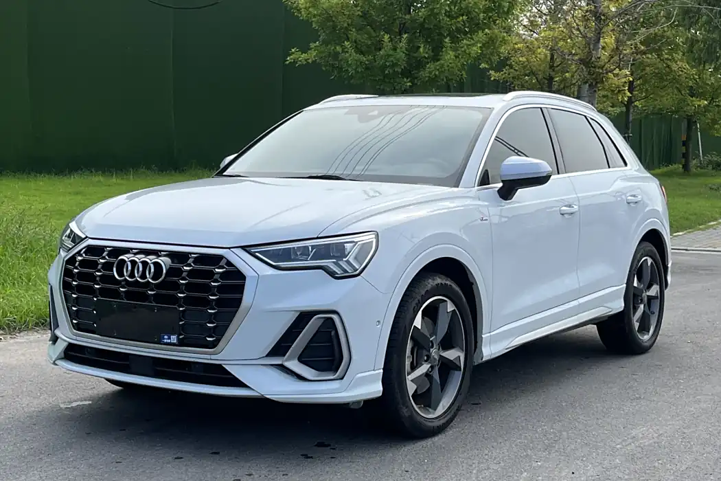 Audi Q3 2021 35 TFSI Stylish Dynamic