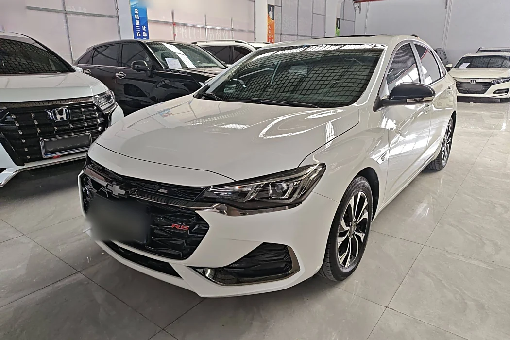 Chevrolet Cruze 2019 RS 330T Automatic Fun Edition Country VI