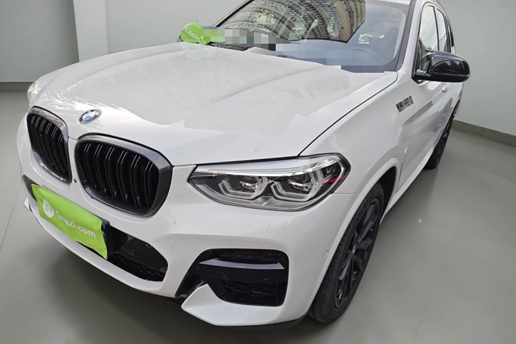 BMW X3 2020 xDrive30i leading M sports suit