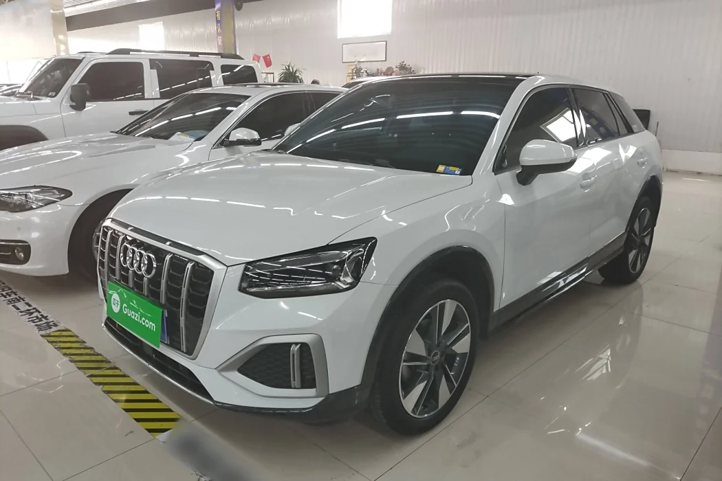 Audi Q2L 2022 35 TFSI Stylish Elegance