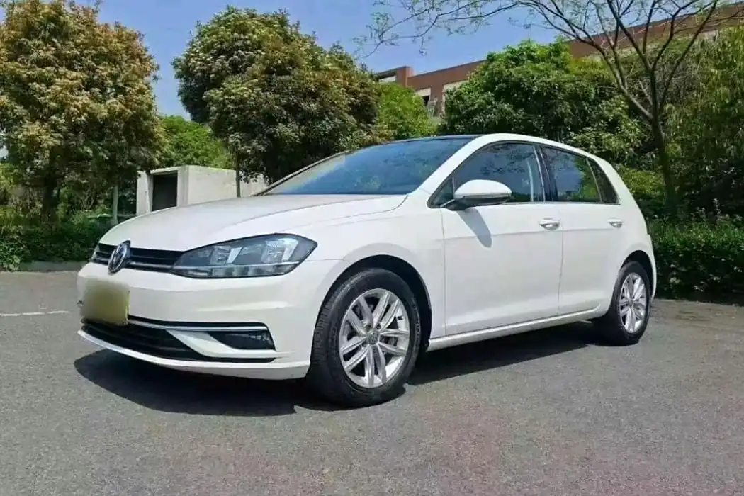 Volkswagen Golf 2019 200TSI DSG comfortable and enterprising version of the country VI
