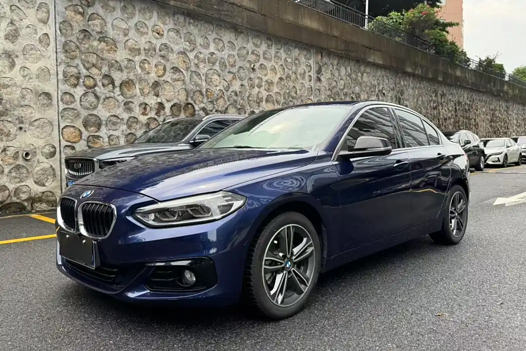 BMW 1 Series 2018 Modified 118i Sport