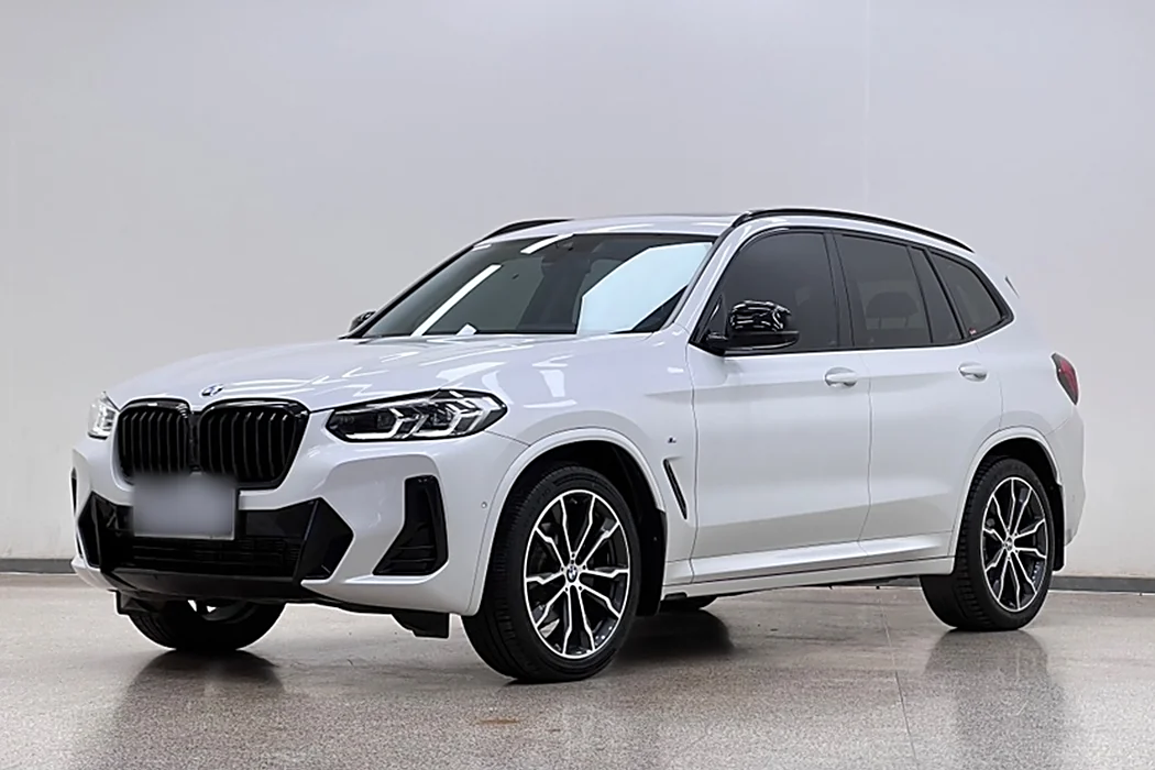 BMW X3 2023 xDrive30i Lead M Obsidian Package