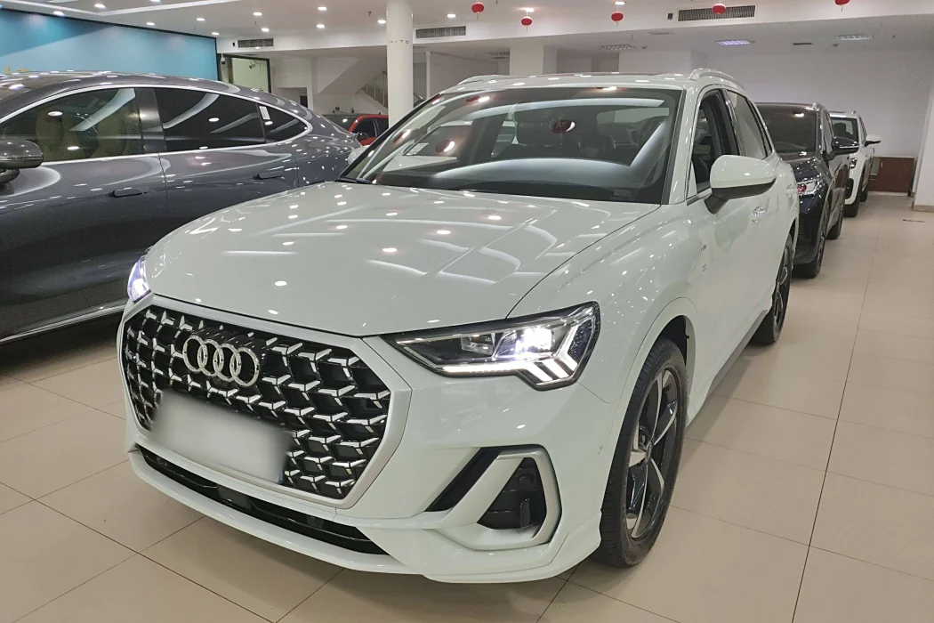 Audi Q3 2024 35 TFSI Stylish Dynamic