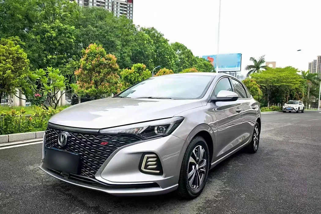 Changan Yidong 2020 PLUS Blue Whale NE 1.4 T GDI DCT Premium Type