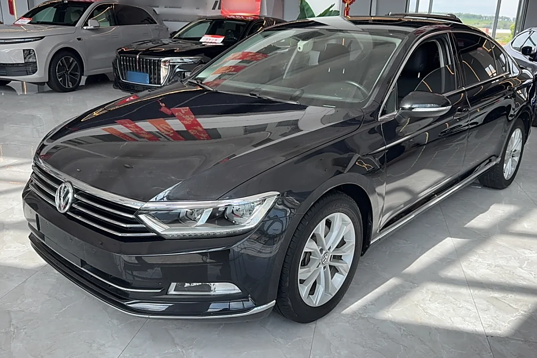 Volkswagen Magotan 2019 330TSI DSG Luxury Country VI