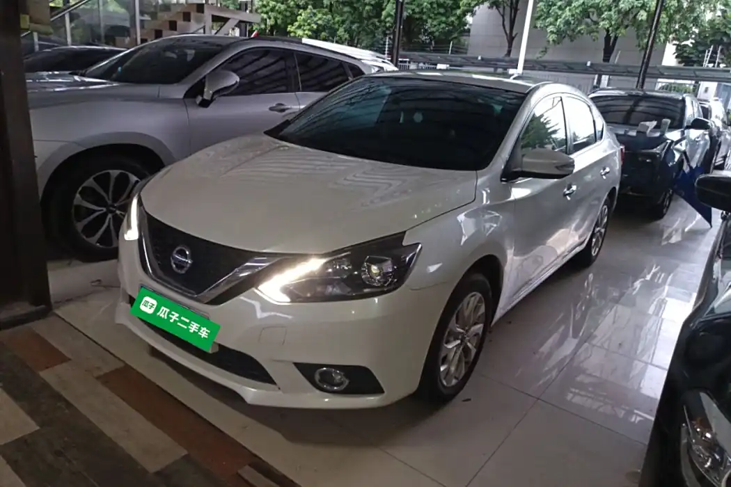 Nissan Sylphy 2018 1.6XV CVT Premium Edition