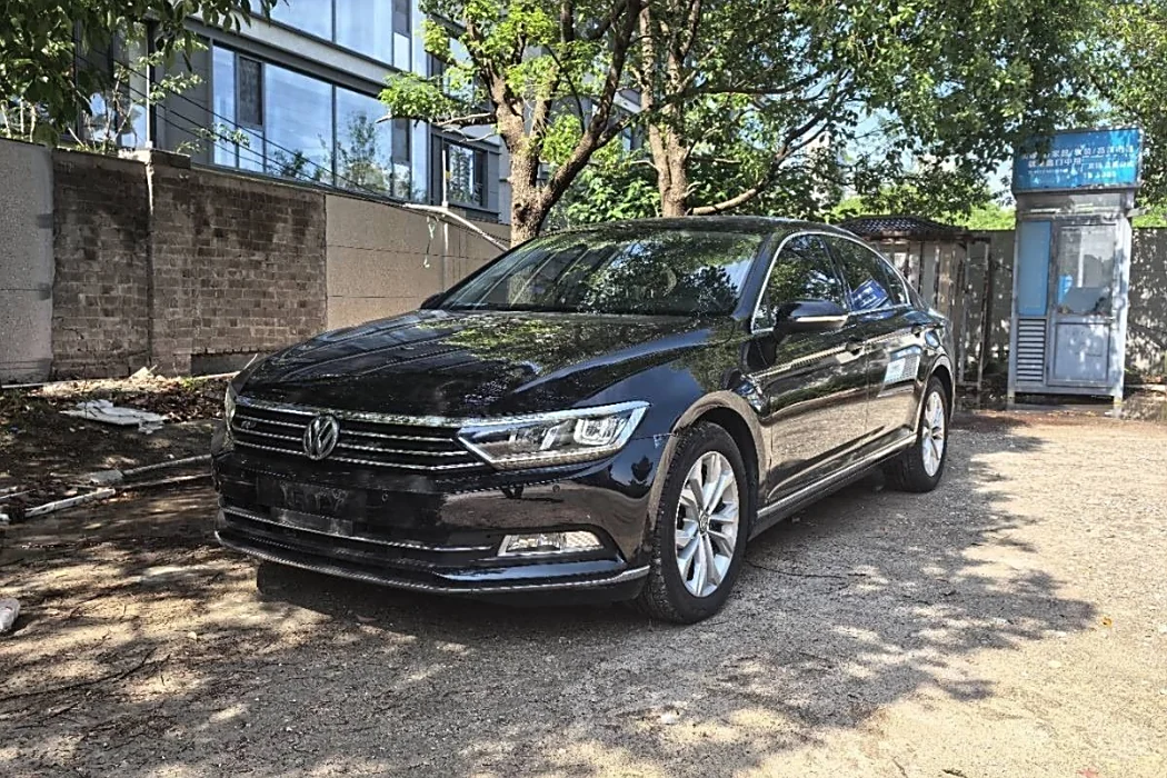 Volkswagen Magotan 2018 facelift 330TSI DSG luxury