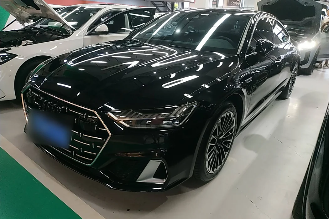 Audi A7L 2024 45TFSI S-line dream-building crystal set