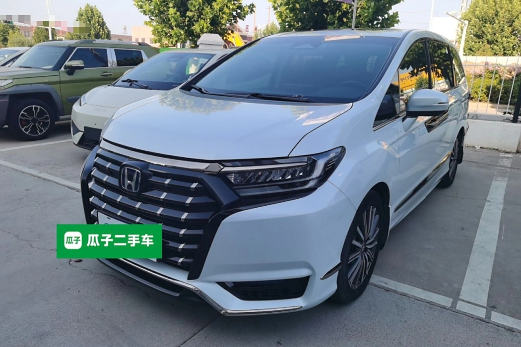 Honda Allison 2024 2.0L e: HEV Deluxe Edition