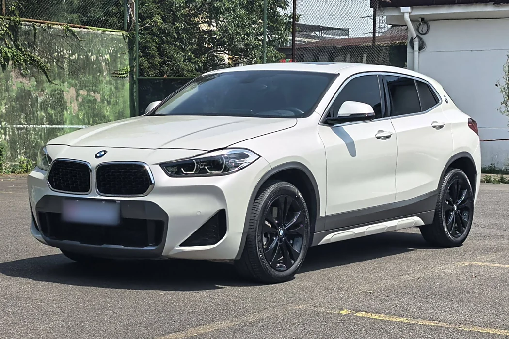 BMW X2 2023 sDrive25i M Off-Road Package