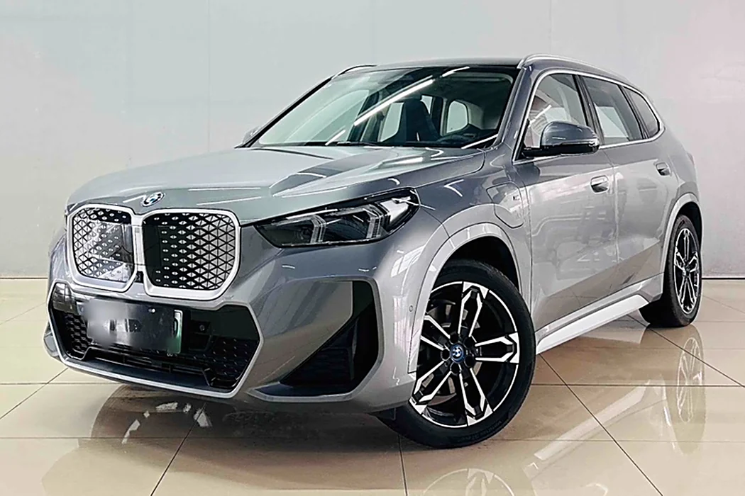 BMW iX1 2023 xDrive30L M Sport Package