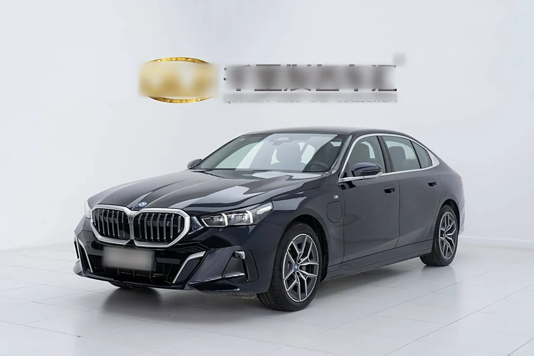 BMW i5 2024 eDrive 35L M sports suit